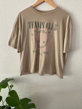 Tennis Club Graphic Tee - Beige